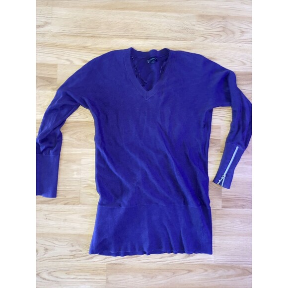 Anne Klein Medium Purple V Neck Sweater - Picture 1 of 6